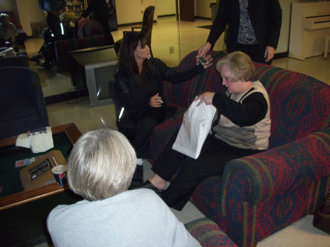 Iris Mandrell - Kellum's album, Bransn MO, Oct 2011