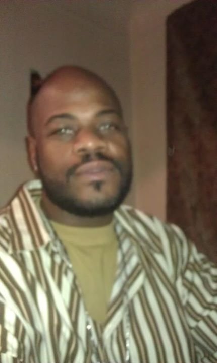 Undre Lay's album, Mobile Uploads