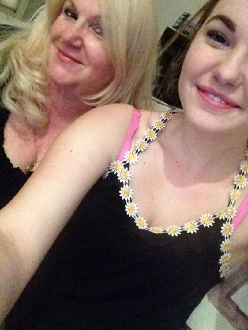 Cindy Lincoln's album, Cover Photos