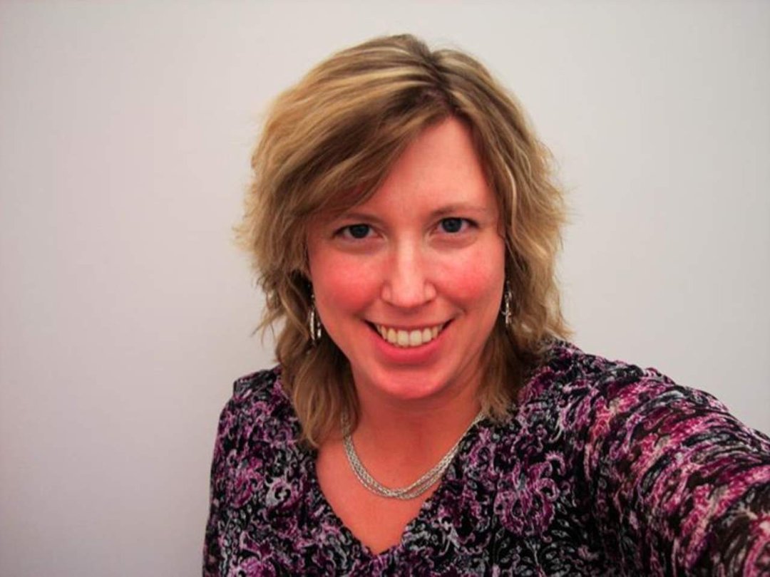 Jennifer Clark's album, Profile Pictures