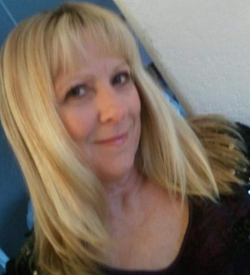 Eileen Morcom's album, Profile Pictures
