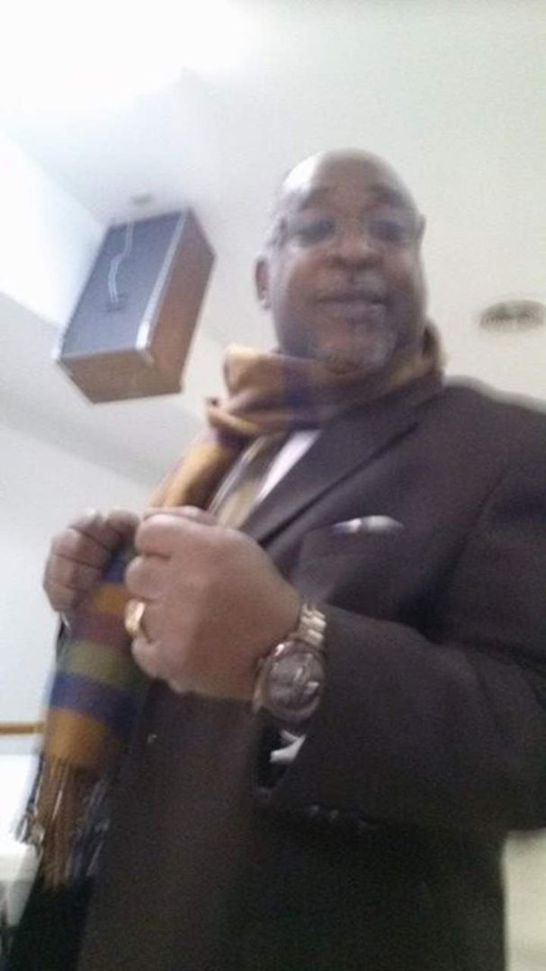 Reginald Rogers' album, Mobile Uploads