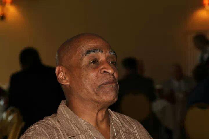 Robin Jones' album, Mobile Uploads