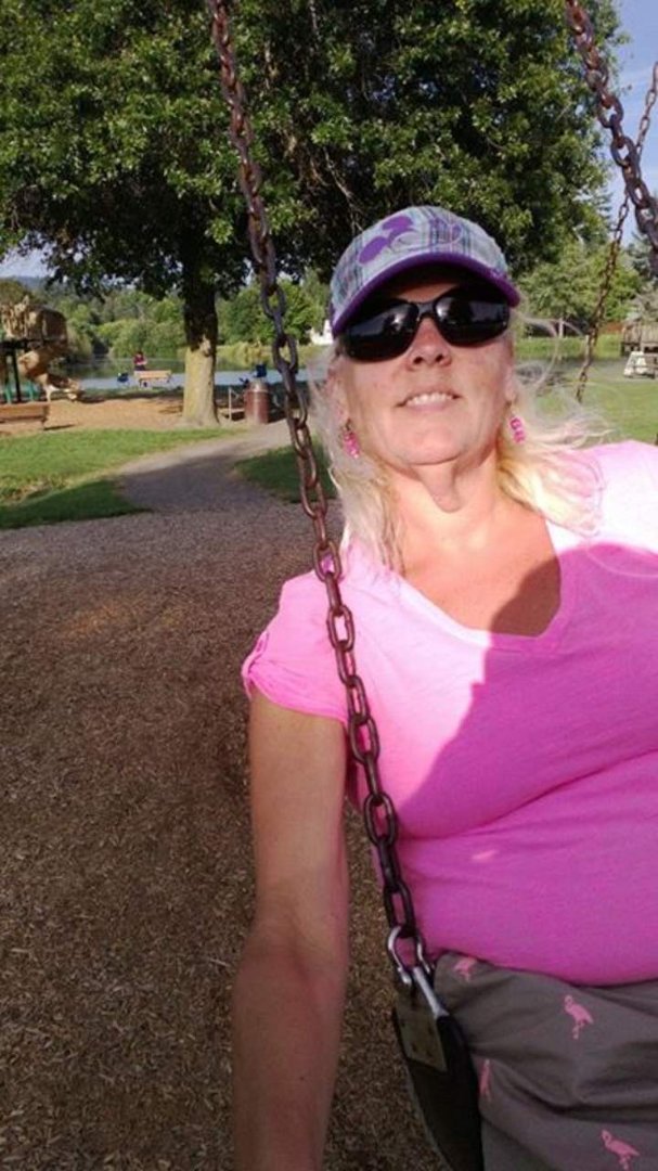 Lisa Davidson's album, Mobile Uploads
