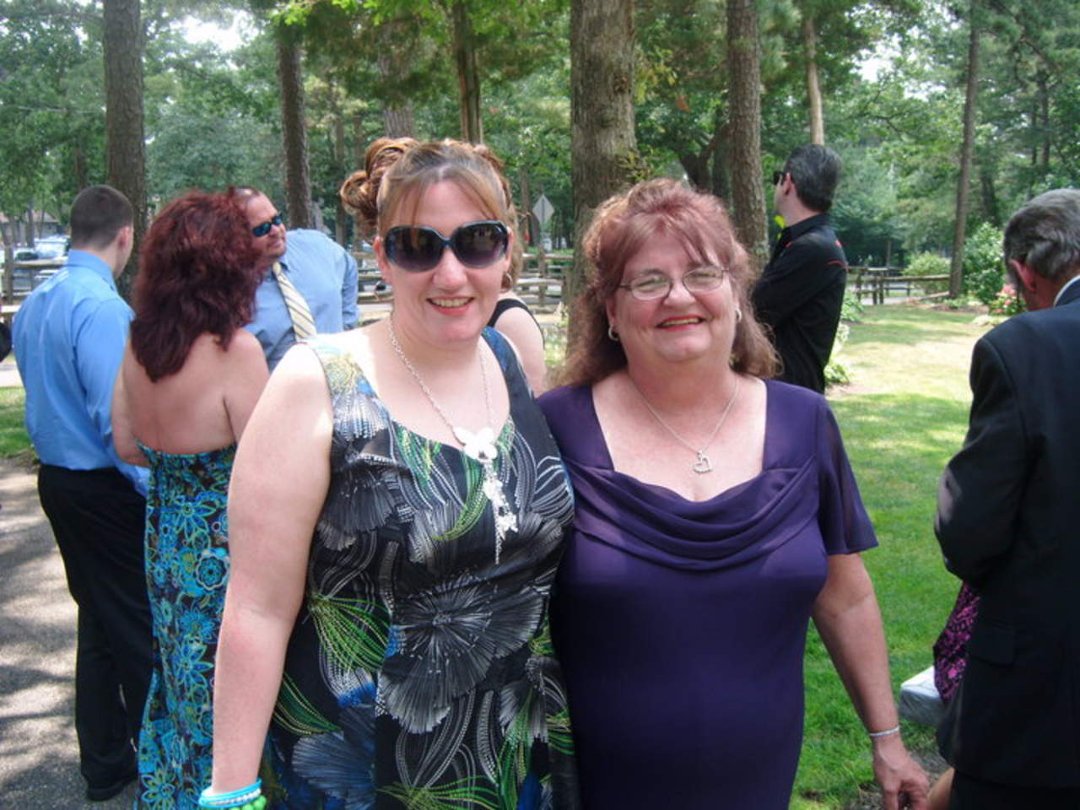 Loretto Brown's album, Profile Pictures