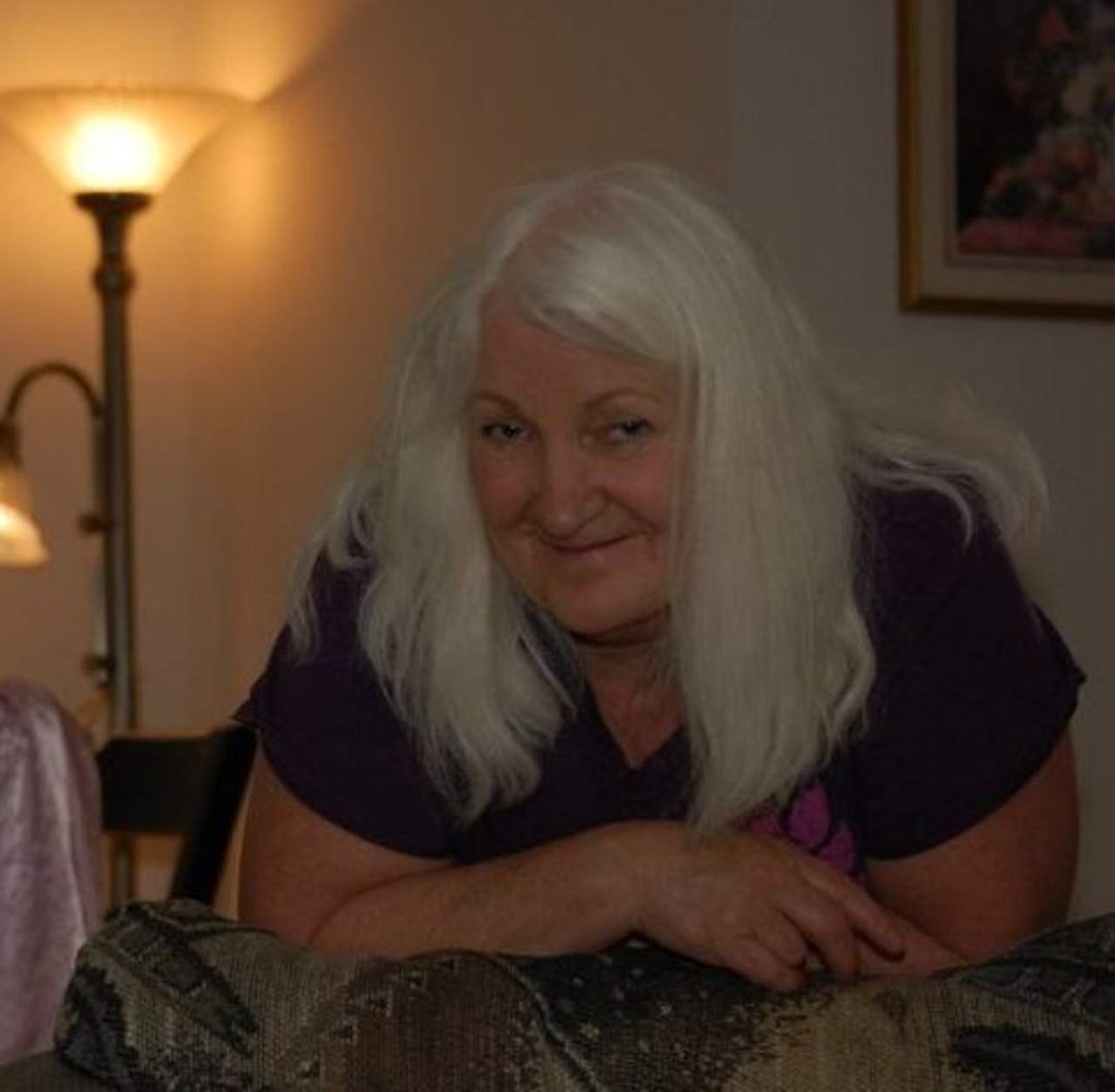 Maureen Blow's album, Profile Pictures