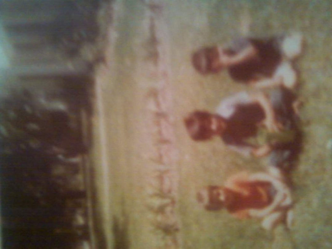 vera yates' album, Mobile Uploads