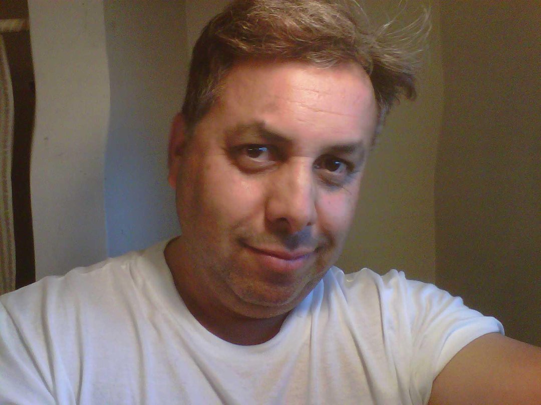 Jimmy Acosta's album, Profile Pictures