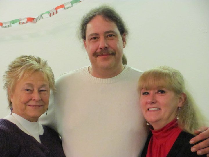 Jim Koons' album, Profile Pictures