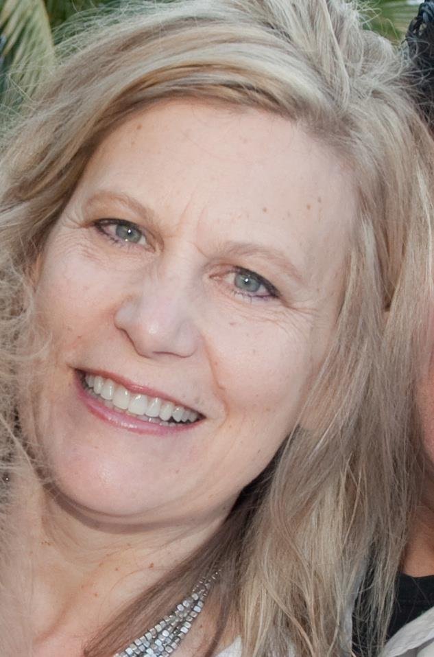 Joan Knutson's album, Profile Pictures