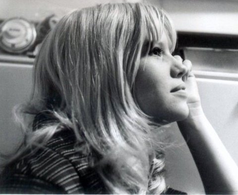 Renae Hilton's album, Profile Pictures