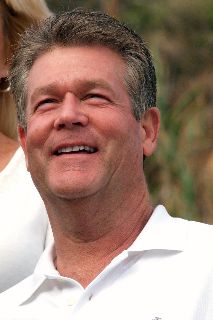 Fred Walker's album, Profile Pictures