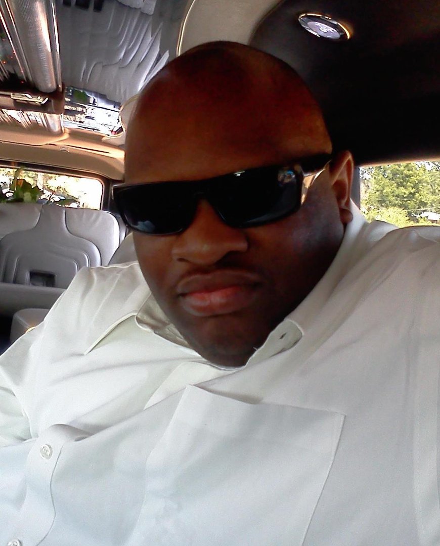 Tracy Lamette 's album, Profile Pictures