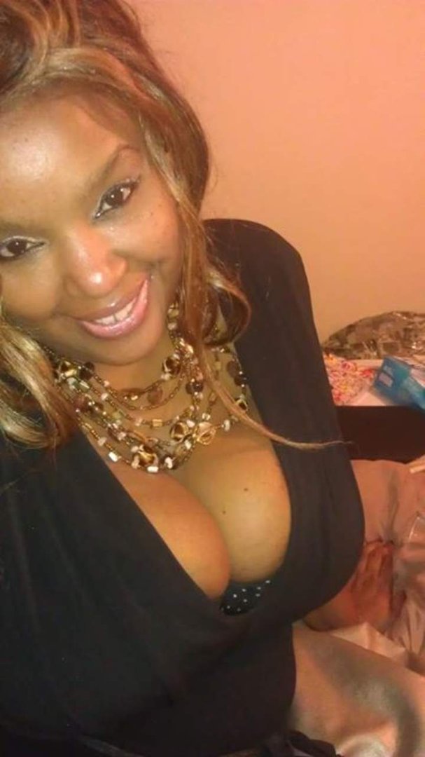 Libra Gibbs' album, Mobile Uploads