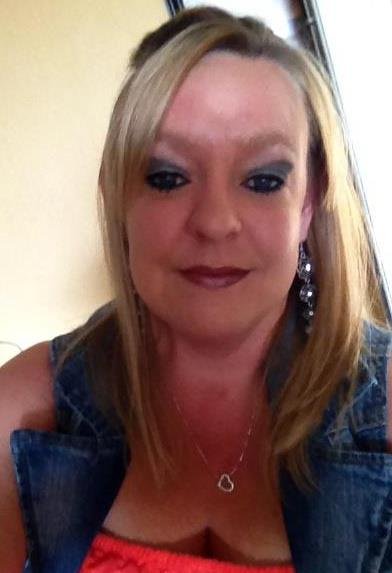 Crystal Durocher's album, Profile Pictures
