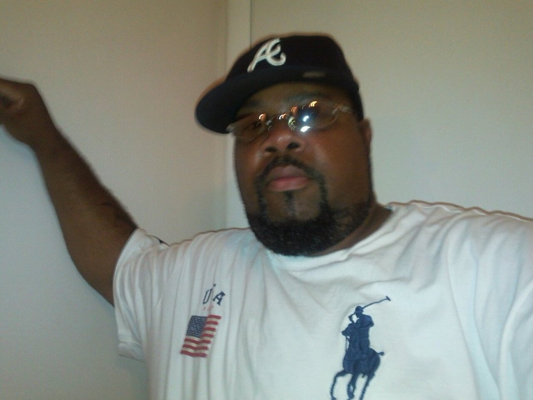 Daron Bennett's album, Mobile Uploads