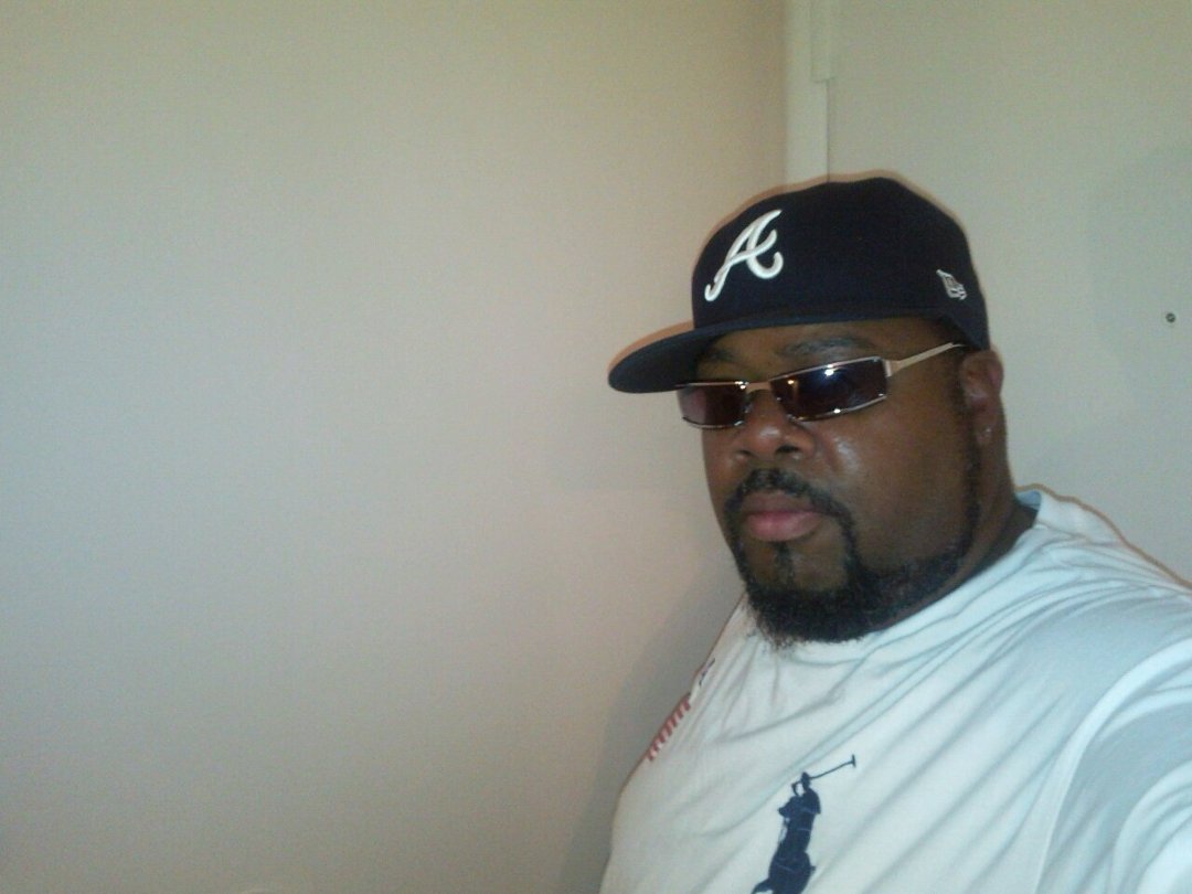 Daron Bennett's album, Mobile Uploads