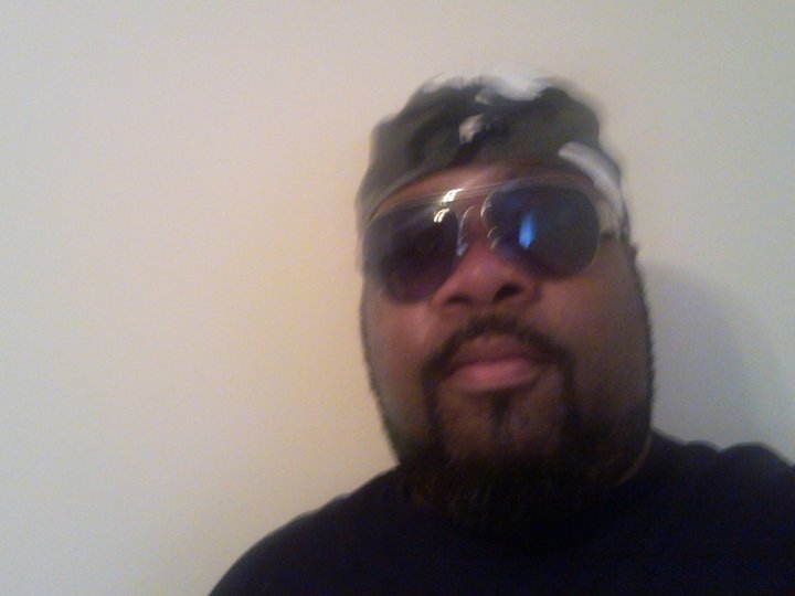 Daron Bennett's album, Mobile Uploads