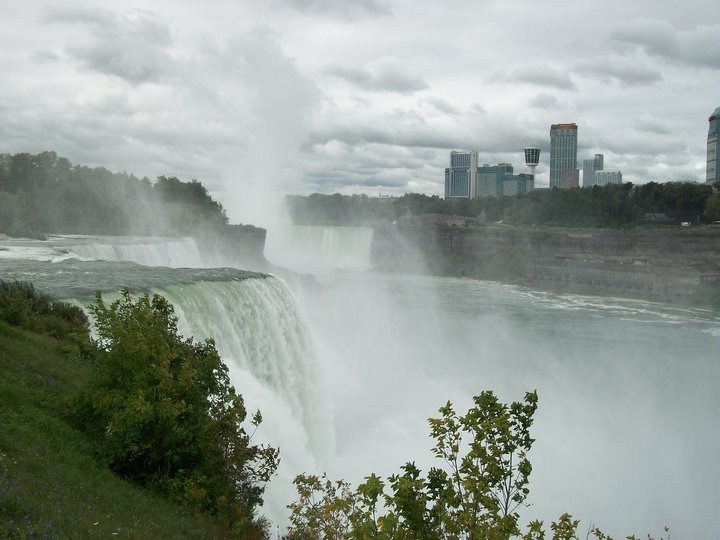Gary Ratajski's album, Road Trip, Mi. to Niagra Falls