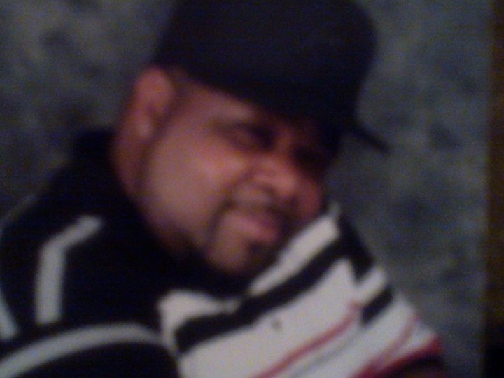 Daron Bennett's album, Profile Pictures