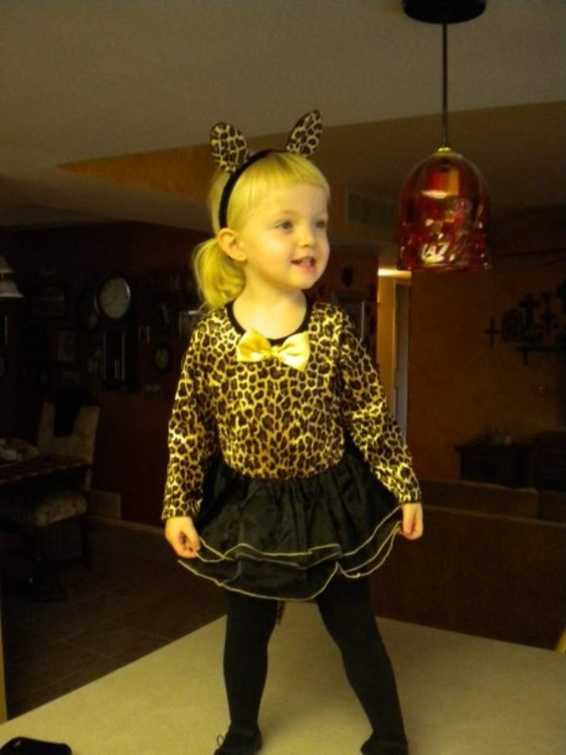 Kat Domet's album, Greg and Delia Halloween