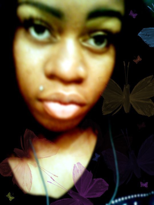 Lashonda Gray's album, Profile Pictures