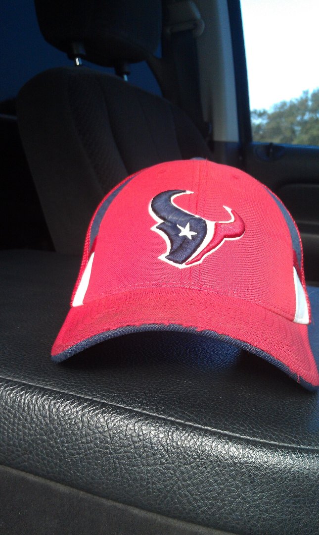 Roberto Garza's album, Mobile Uploads