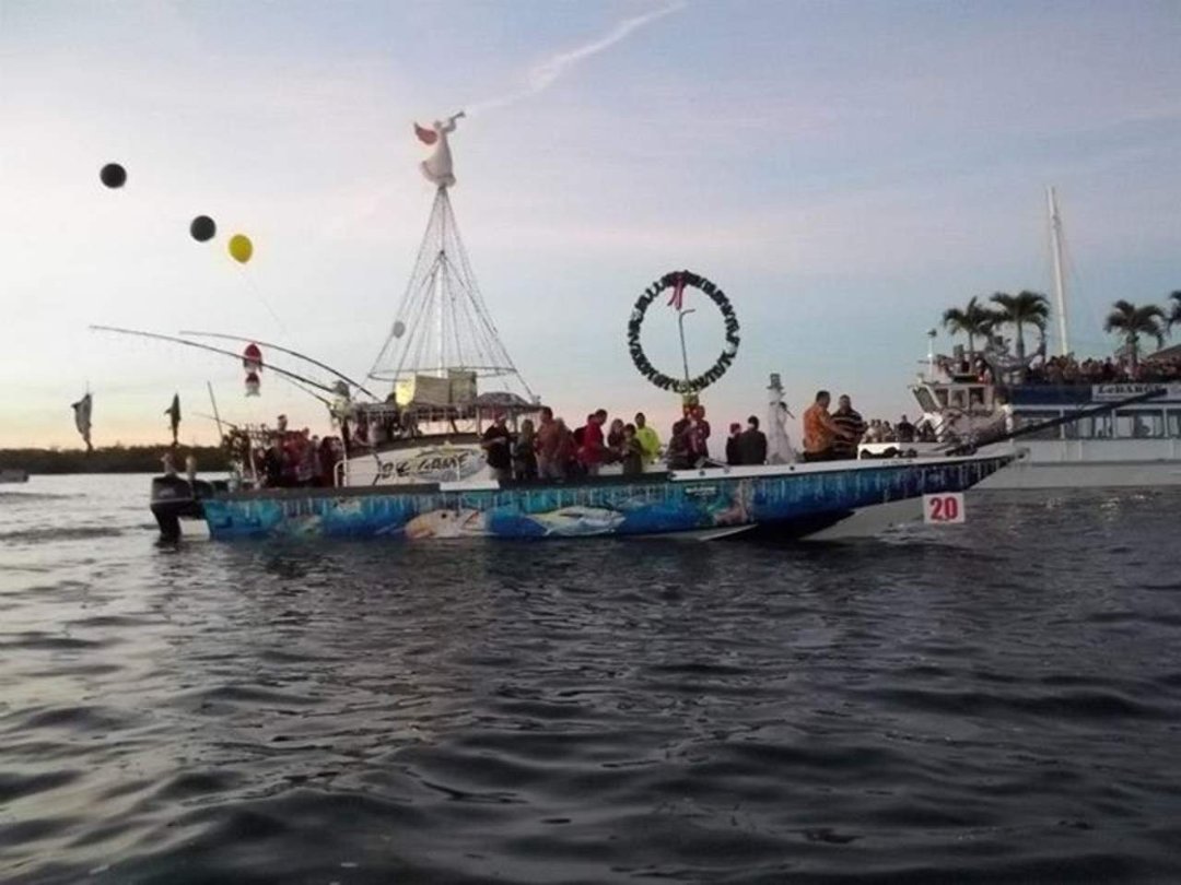 William Schuler's album, Sarasota Christmas Boat Parade 2012/Marina Jack's