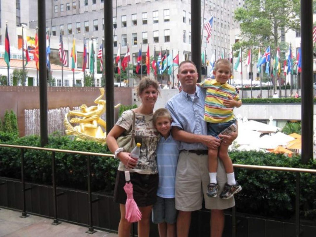 Bob Gavalier's album, Family Pics