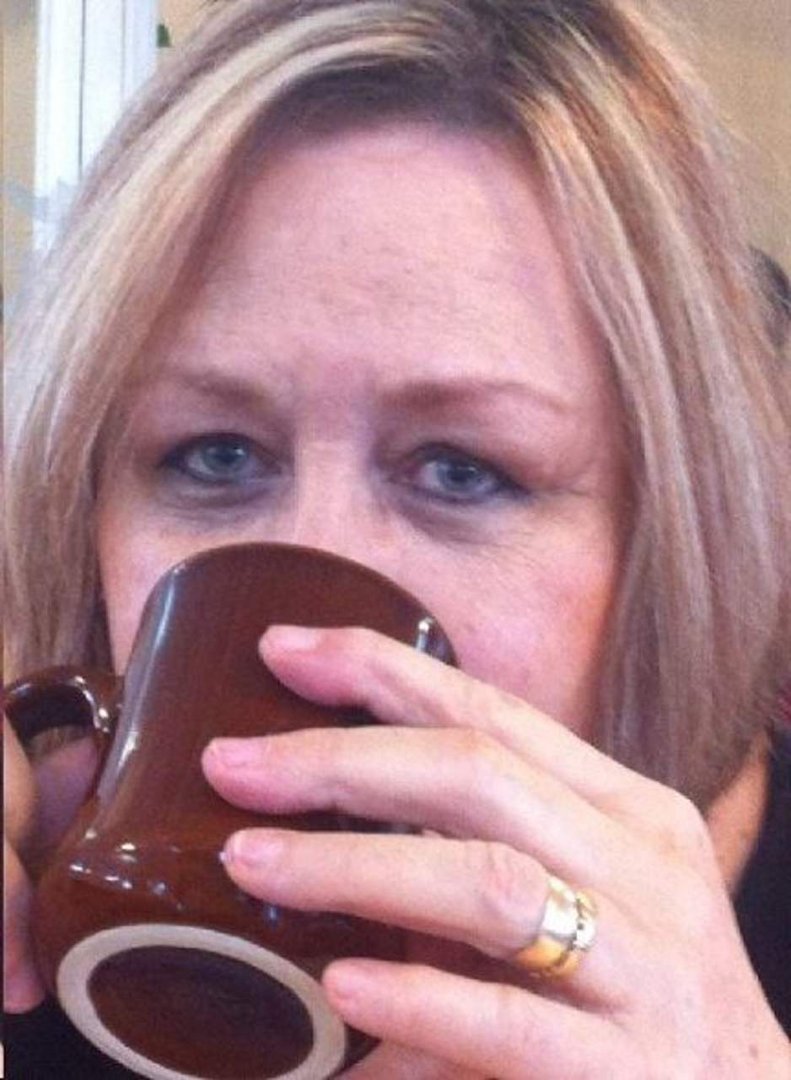 Pam Davis' album, Profile Pictures