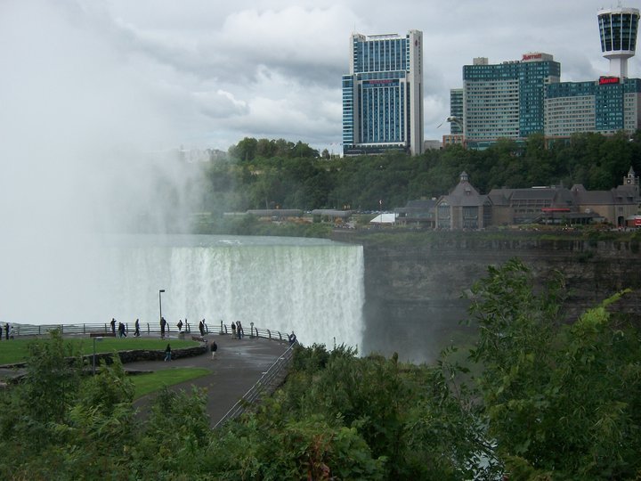 Gary Ratajski's album, Road Trip, Mi. to Niagra Falls