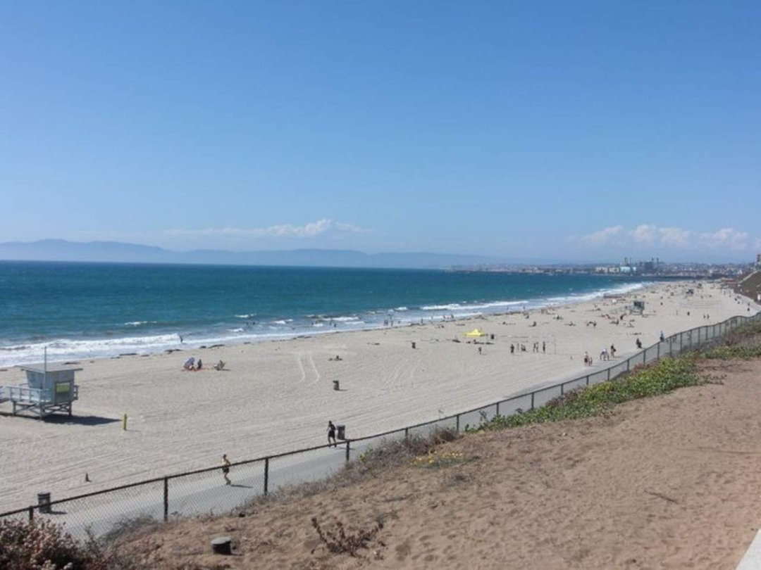 Sandra Chu-Damiani's album, at Redondo Beach summer 2011
