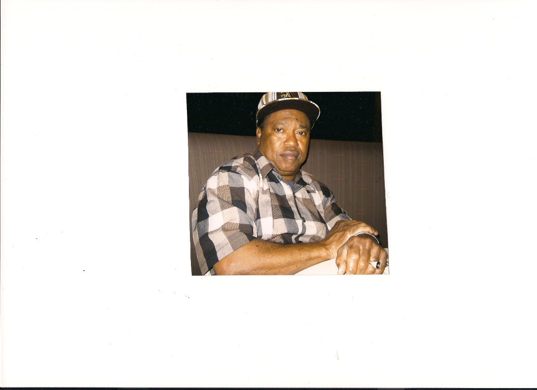 Dana Howard's album, Profile Pictures