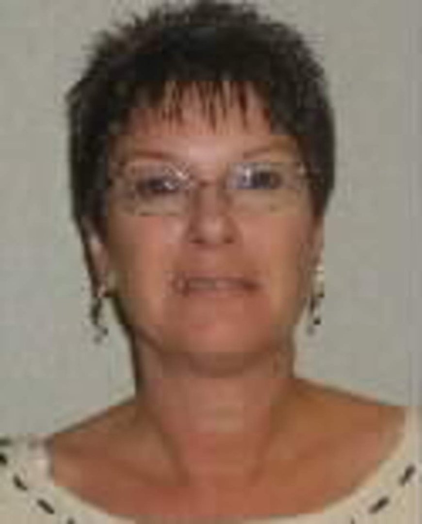 Mary Mary Wolowiec's album, Profile Pictures