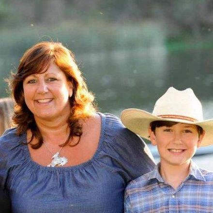 Kellye Joughin-Rader's album, Profile Pictures