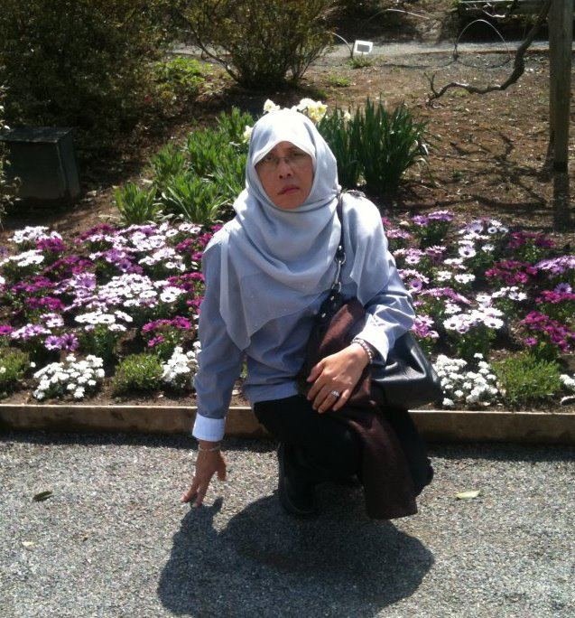 Robiah Adnan's album, Profile Pictures