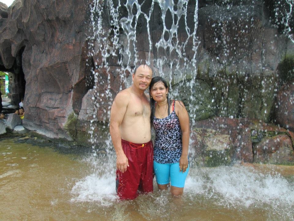 James Parks' album, wonder day at the water park in Batam