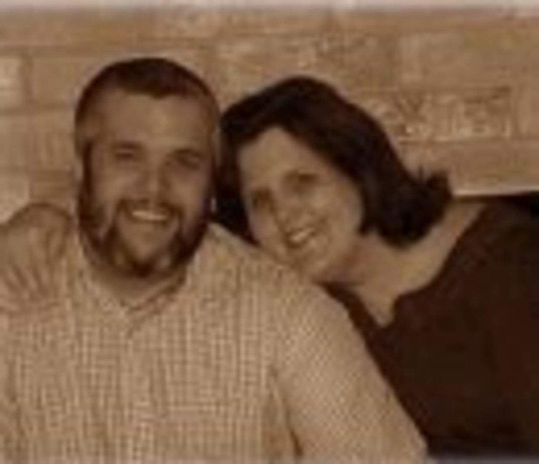Travis Lee's album, Profile Pictures