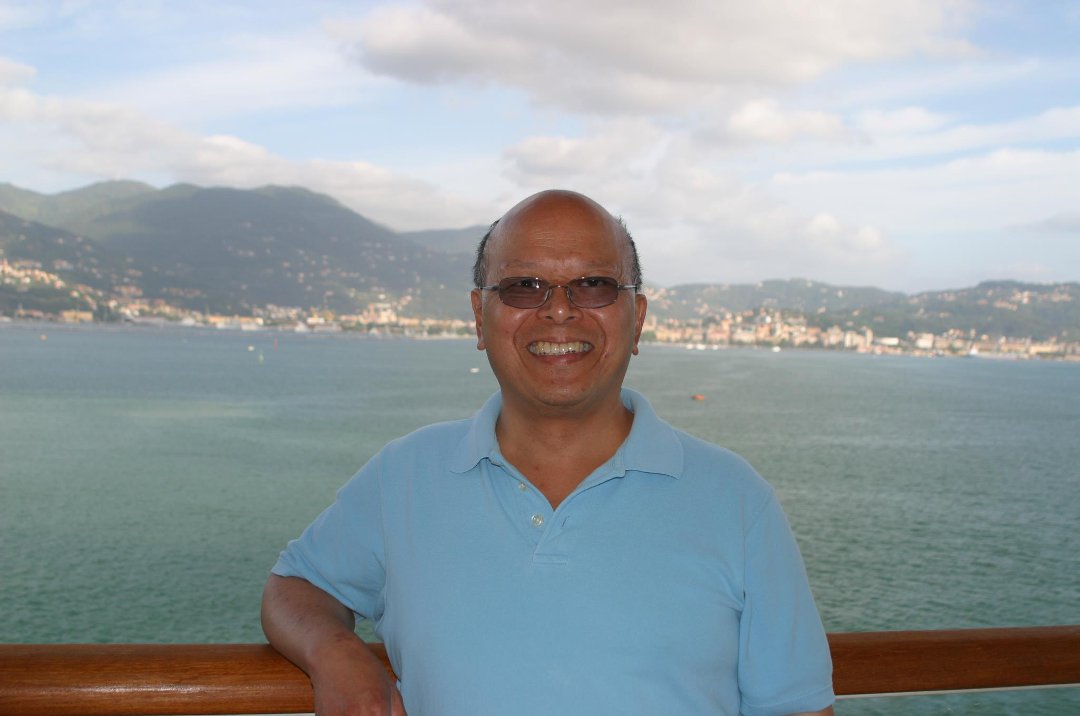 Robert Hong Ng's album, Profile Pictures