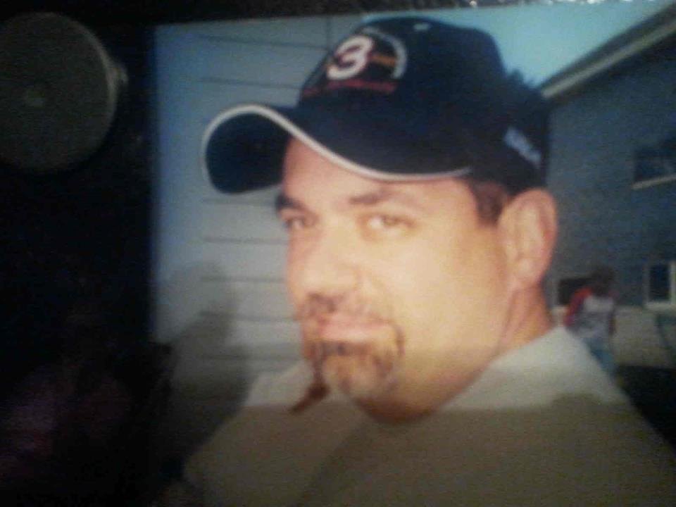 Ronald Roach's album, Profile Pictures