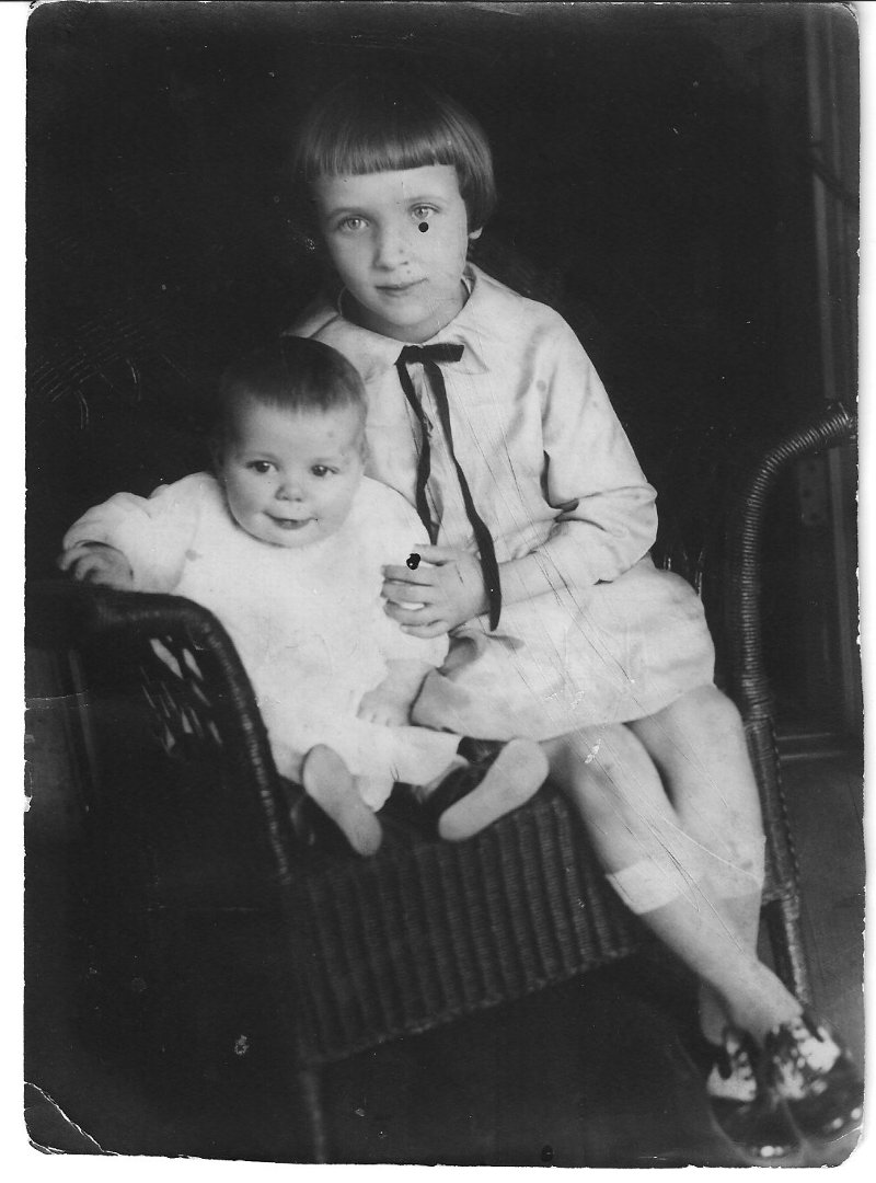 Grace Benefield's album, My Old Pictures