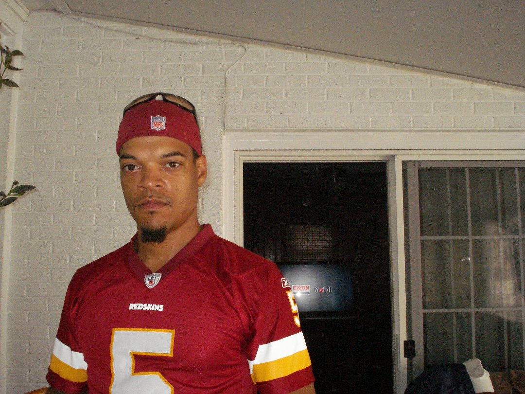 Dwayne Gore's album, Profile Pictures