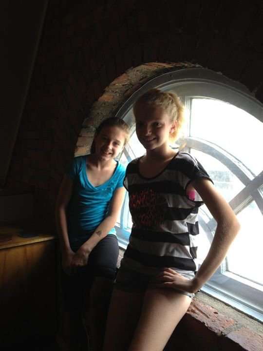 Laura Mullins' album, Mobile Uploads