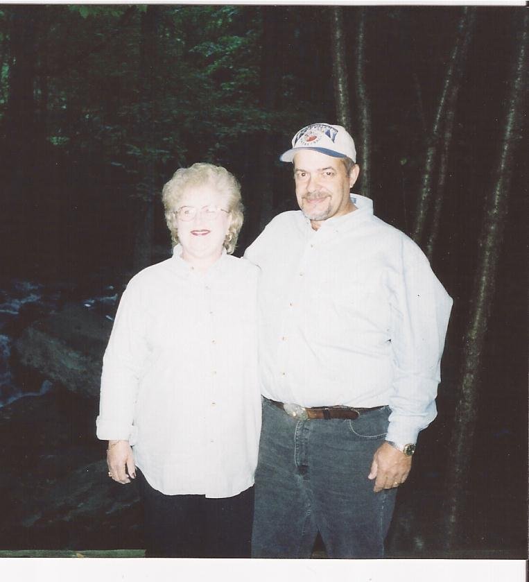 SANDY LEONARD's album, Profile Pictures