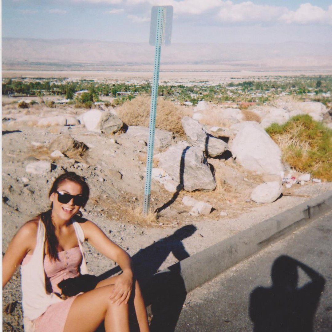Amy Frey's album, Profile Pictures