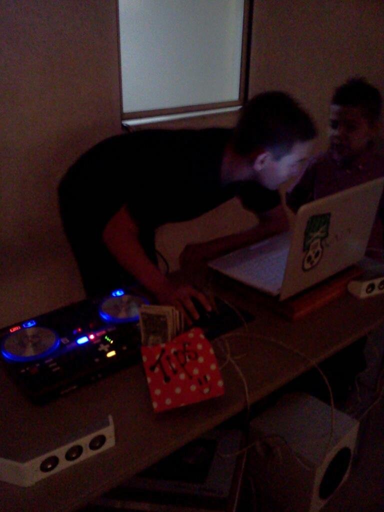 Brian Davis' album, Mobile Uploads