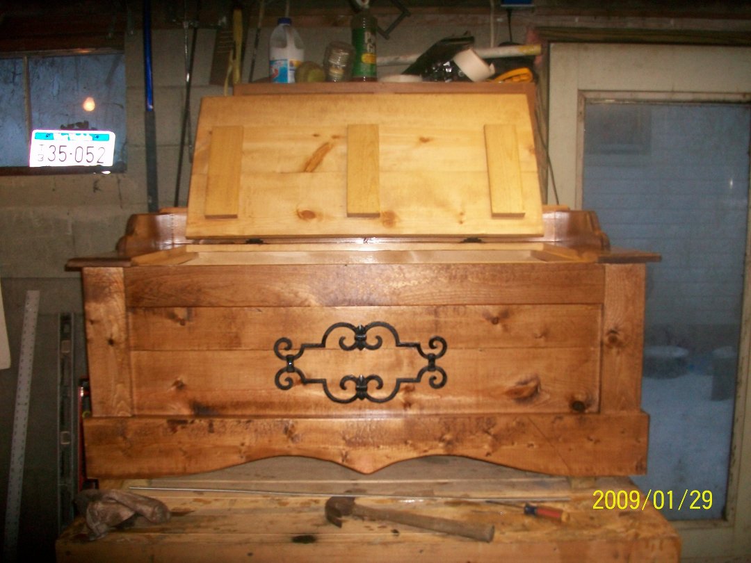 Mark Allen's album, blanket chest