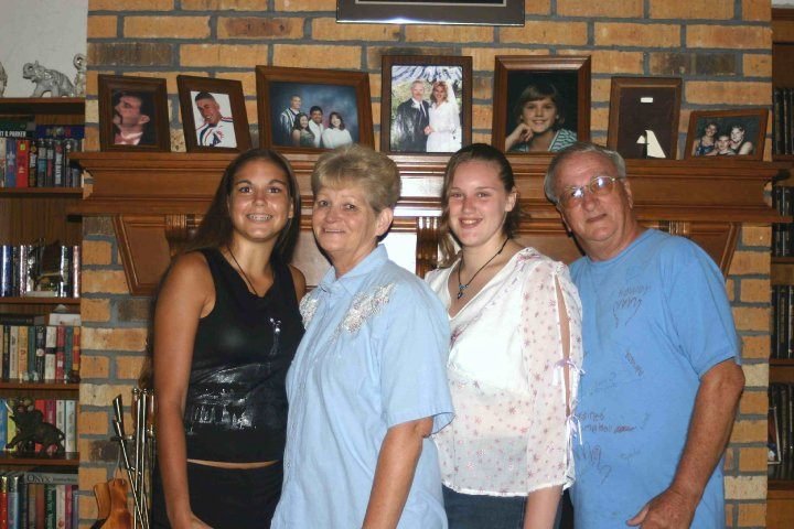 Joellen Grabe's album, famFamily-"Me"