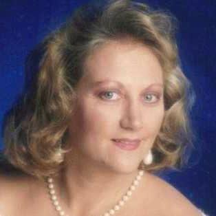 Barbara Fisher's album, Profile Pictures