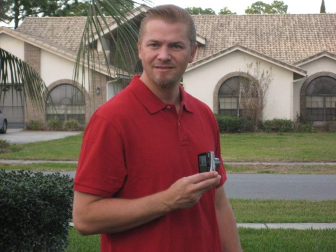Robert Sobieski's album, Profile Pictures